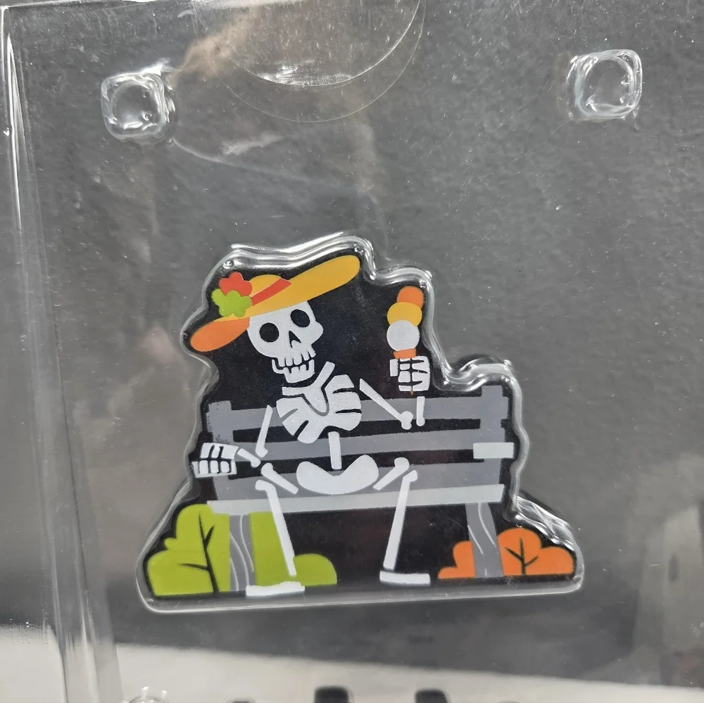 NEW Target Hyde and EEK! Mini Mantle Halloween Haunted House Decor